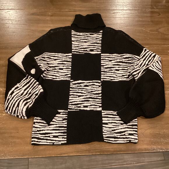 Staud Zedd black and white colorblock zebra knit turtleneck sweater size xs - Picture 2 of 7